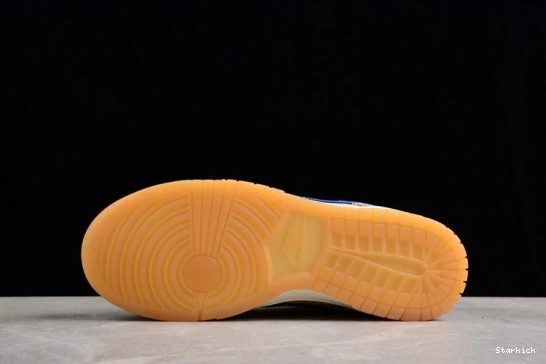 DZ4853-200 Nike Bagel Sesame Low Dunk Montreal 0731